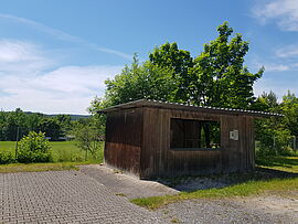 Grillen beim Sportheim des Sportverein Schwarz-Weiß Burgwallbach e. V. 